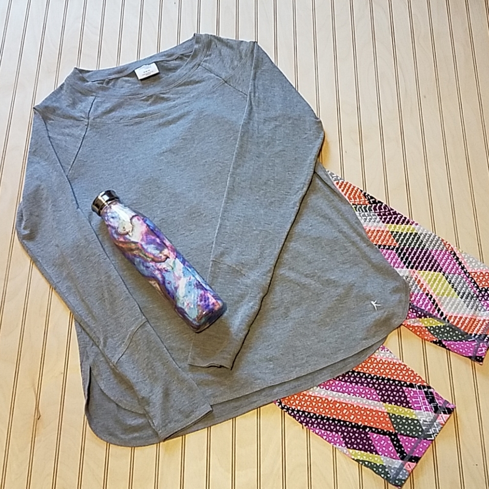 Ladies workout top